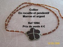 collier trèfle marron