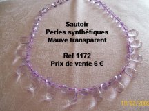 sautoir mauve transparent en perles synthétiques