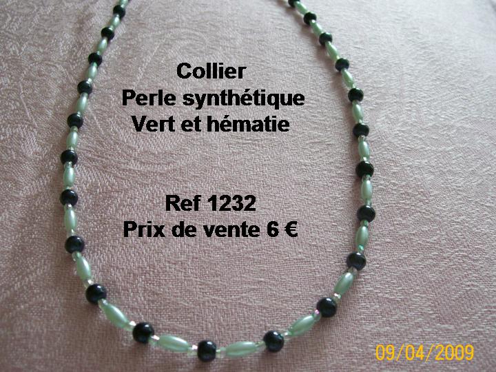 collier perle synthétique hématie et vert