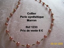 collier perle synthétique marron